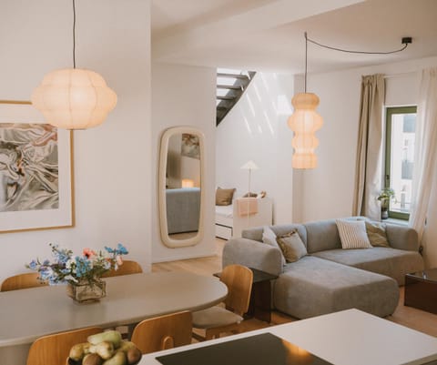 Living room, Seating area, Dining area