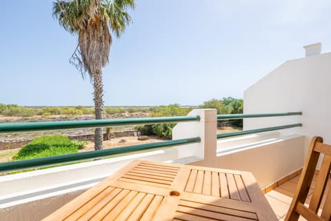 Balcony/Terrace, River view, Sea view