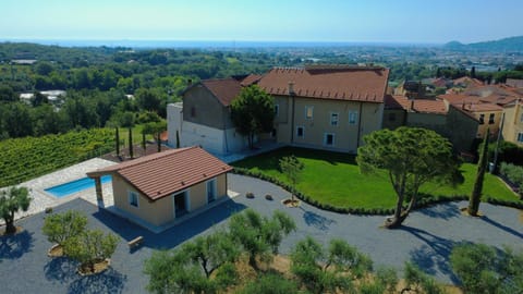 Property building, Bird's eye view, Garden view, Pool view