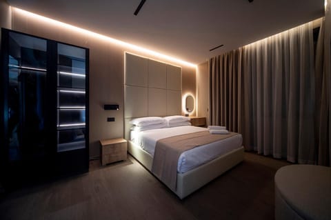 Bed, Bedroom, wardrobe