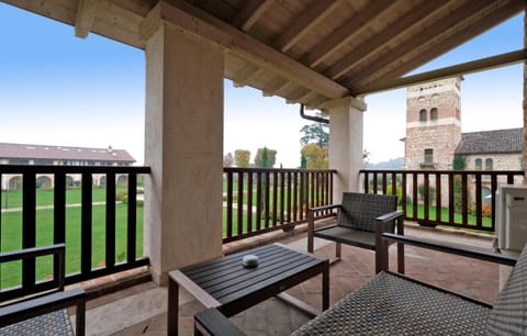Garda Apartments San Vigilio Golf Apartment hotel in Province of Brescia