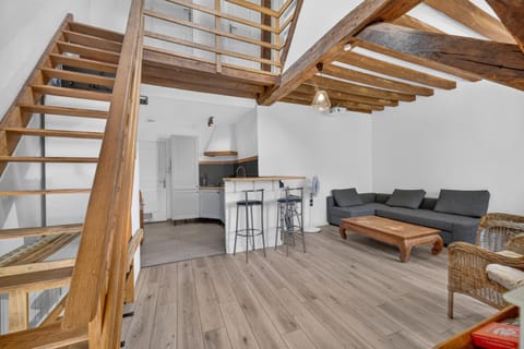 Communal lounge/ TV room, Living room, Lounge or bar, Seating area