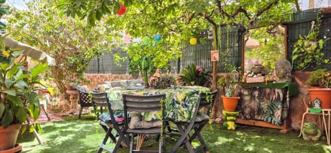 Garden, Garden view