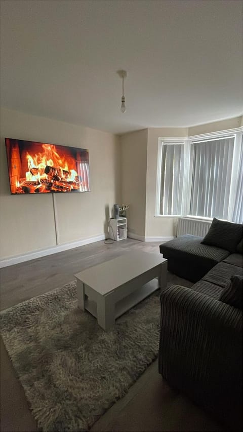 Communal lounge/ TV room, Seating area