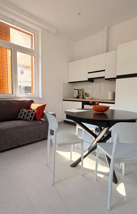 Living room, kitchen
