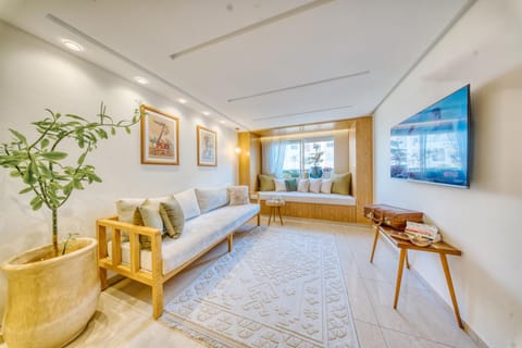 TV and multimedia, Living room, internet