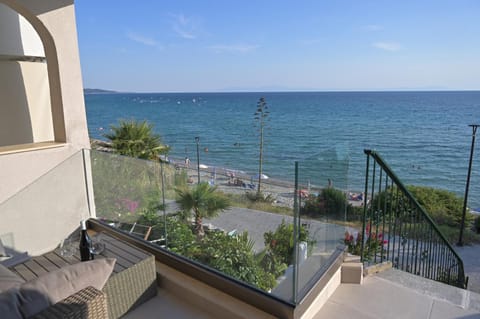 Day, Natural landscape, View (from property/room), Balcony/Terrace, Beach, Sea view
