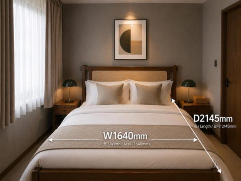 Bed, Photo of the whole room, Bedroom