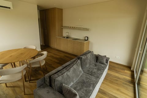 Kitchen or kitchenette, Living room, Dining area