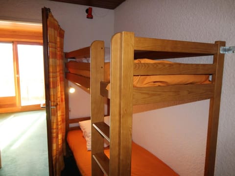 Studio cabine au pied des pistes avec balcon et parking - Auris en Oisans - FR-1-297-14 Cabin in Auris