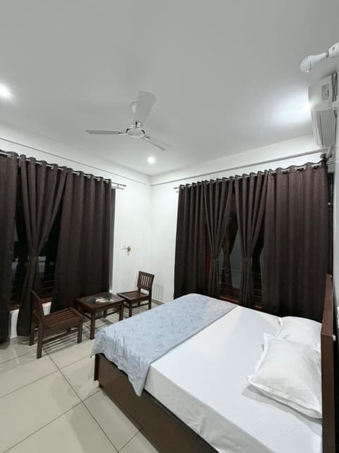 Bed, air conditioner