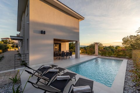 Property building, Seating area, Swimming pool, sunbed