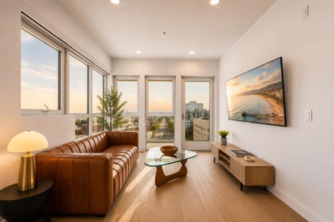 View (from property/room), Living room, Seating area