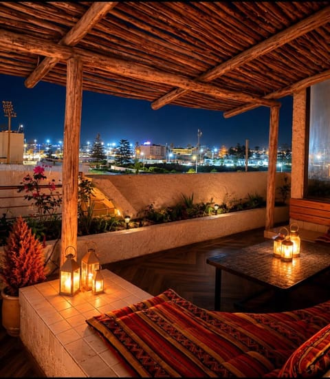 Patio, Night, View (from property/room), Balcony/Terrace, Seating area, City view