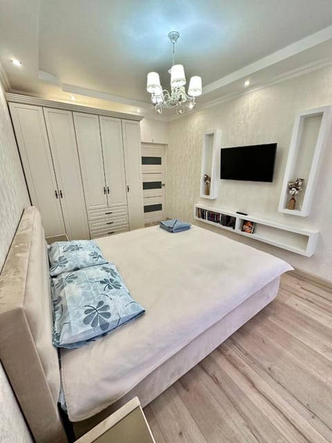 TV and multimedia, Photo of the whole room