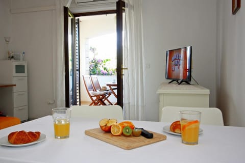 Food and drinks, Food, Breakfast