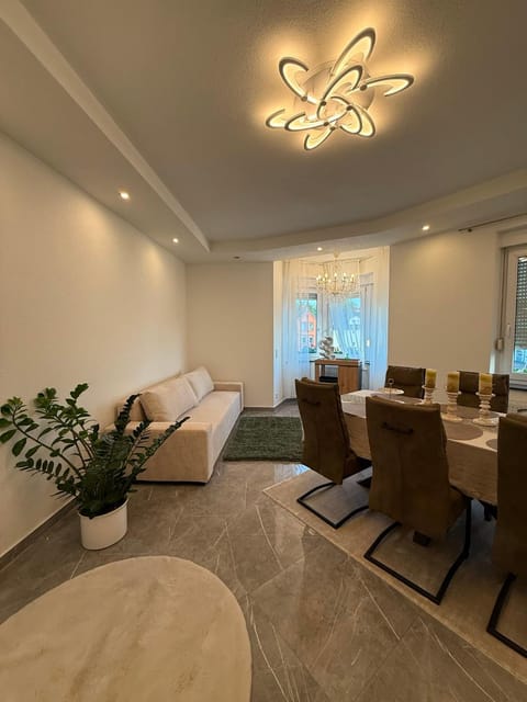 Bed, Living room, Dining area