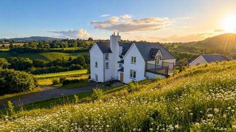 Property building, Natural landscape