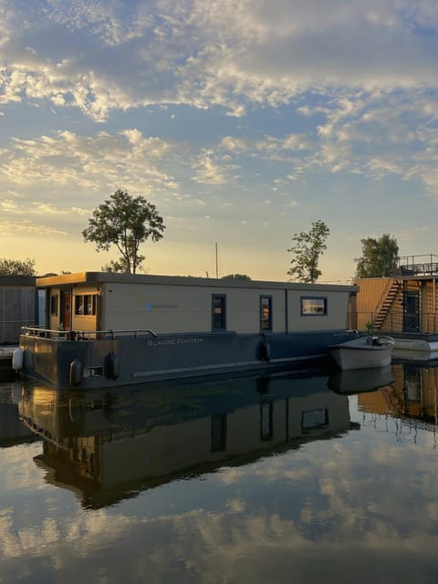 Property building, Summer, Sunset