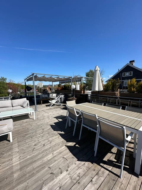 Day, Balcony/Terrace