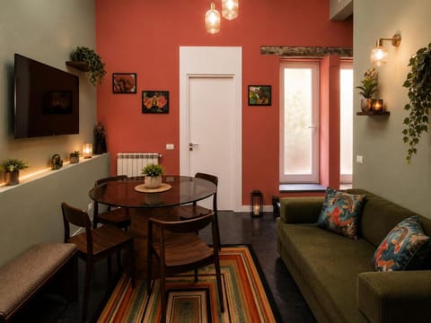 Communal lounge/ TV room