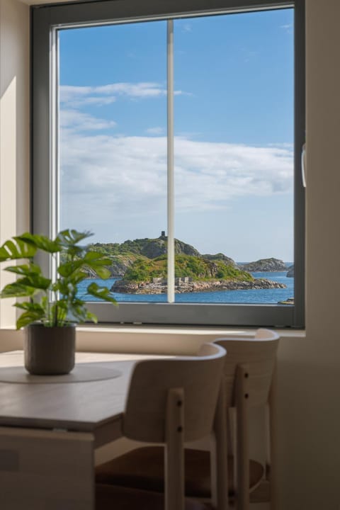 Dining area, Sea view