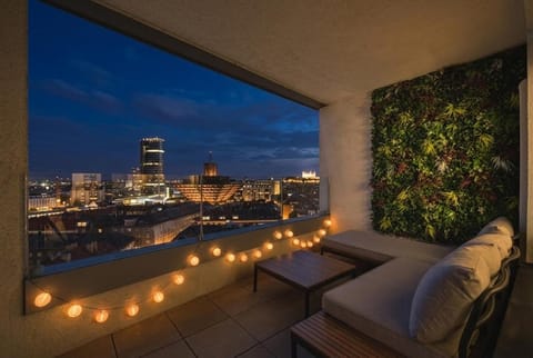 Patio, Night, View (from property/room), Balcony/Terrace, Seating area, City view