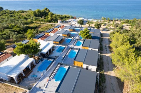 Day, Neighbourhood, Natural landscape, Bird's eye view, Coffee/tea facilities, Sea view, Quiet street view, Parking