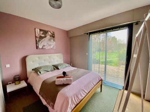 Patio, Bed, Bedroom, Garden view, Sunset