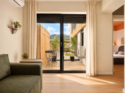 Balcony/Terrace, Living room