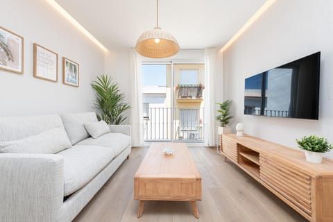 Living room, Photo of the whole room