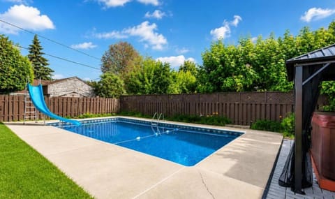 Pool view, Swimming pool