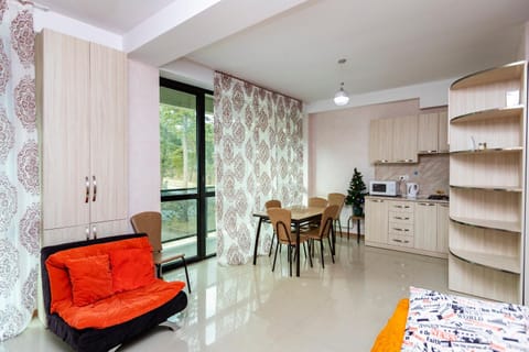 Kitchen or kitchenette, Living room, Dining area
