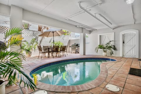 Patio, BBQ facilities, Garden, Seating area, Dining area, Swimming pool, furniture