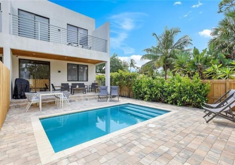 Patio, Balcony/Terrace, Garden view, Pool view, Swimming pool, Swimming pool