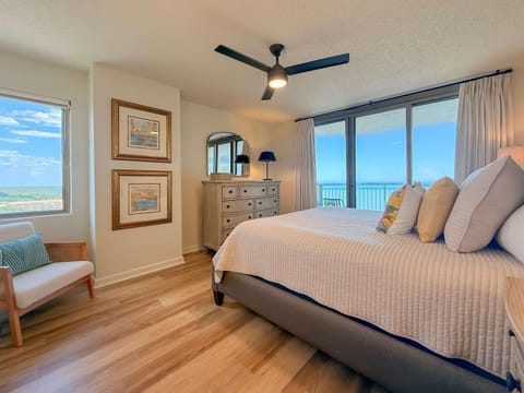 Bed, Bedroom, Sea view
