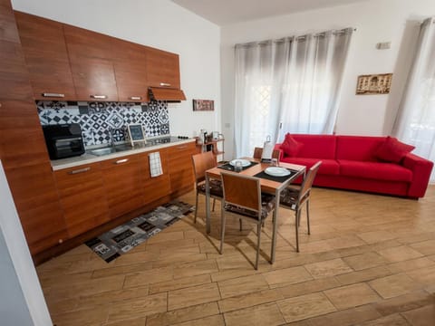 Communal lounge/ TV room, Lounge or bar, Communal kitchen, Breakfast, kitchen
