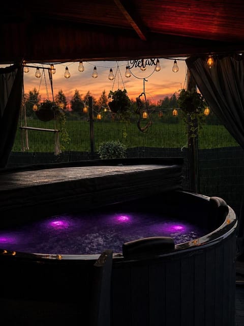 Hot Tub, View (from property/room), Balcony/Terrace, Sunset