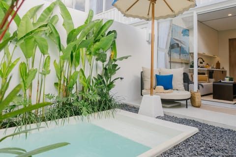 Patio, Day, Garden, Seating area, Pool view, Swimming pool