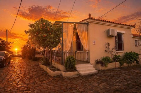 Neighbourhood, Sunset, Parking