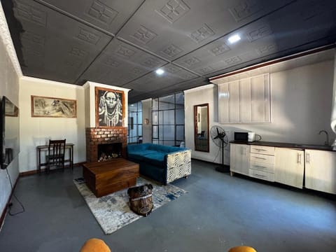 Kitchen or kitchenette, Living room, Seating area, pet friendly