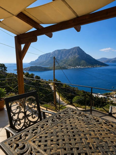 View (from property/room), Balcony/Terrace, Sea view