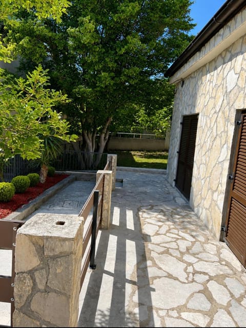 Garden, Garden, Garden view