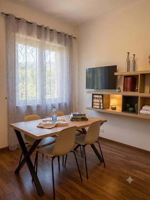 TV and multimedia, Dining area