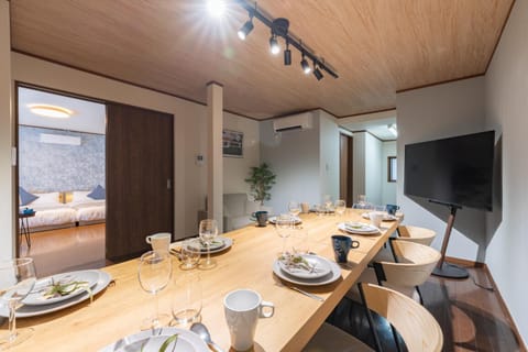 TV and multimedia, Dining area