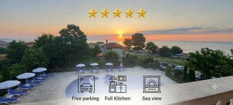 Hot Tub, View (from property/room), Balcony/Terrace, Swimming pool, sunbed
