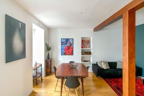 Living room, Seating area, Dining area