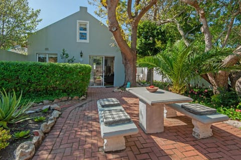 6 Stemmet Lodge Bed and Breakfast in Hermanus