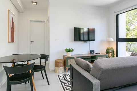 TV and multimedia, Living room, Dining area