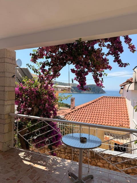 Patio, View (from property/room), Balcony/Terrace, Sea view